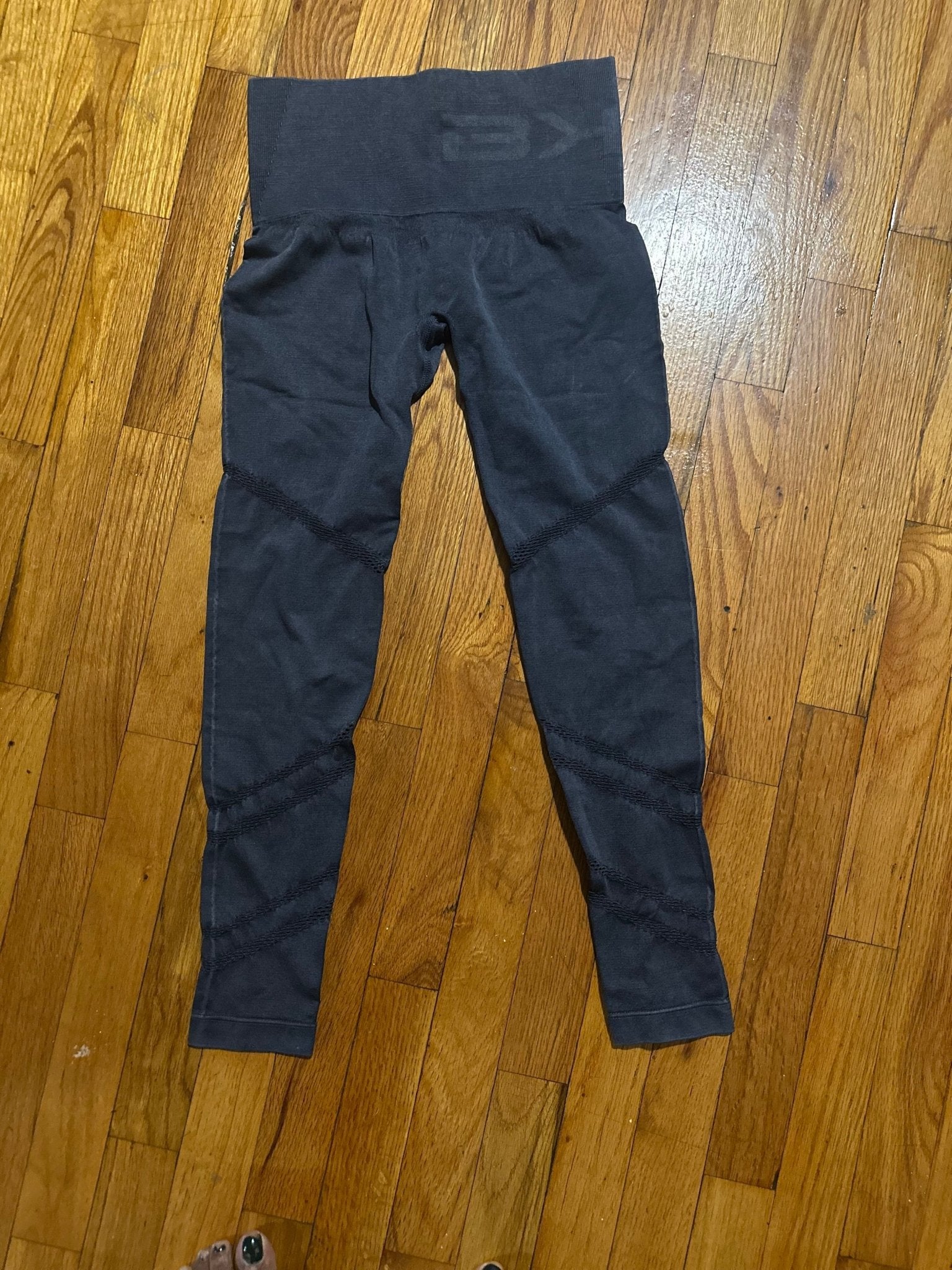 Angled Perforation Mineral Wash Seamless Leggings - LEGDAY EVERYDAY