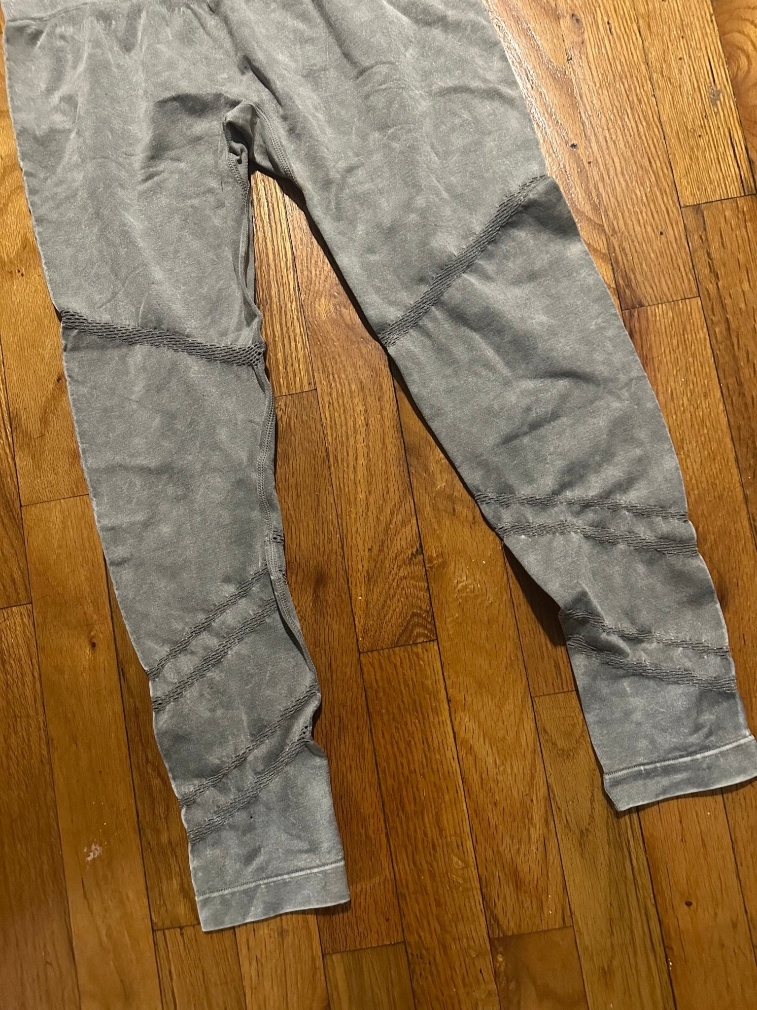 Angled Perforation Mineral Wash Seamless Leggings - LEGDAY EVERYDAY