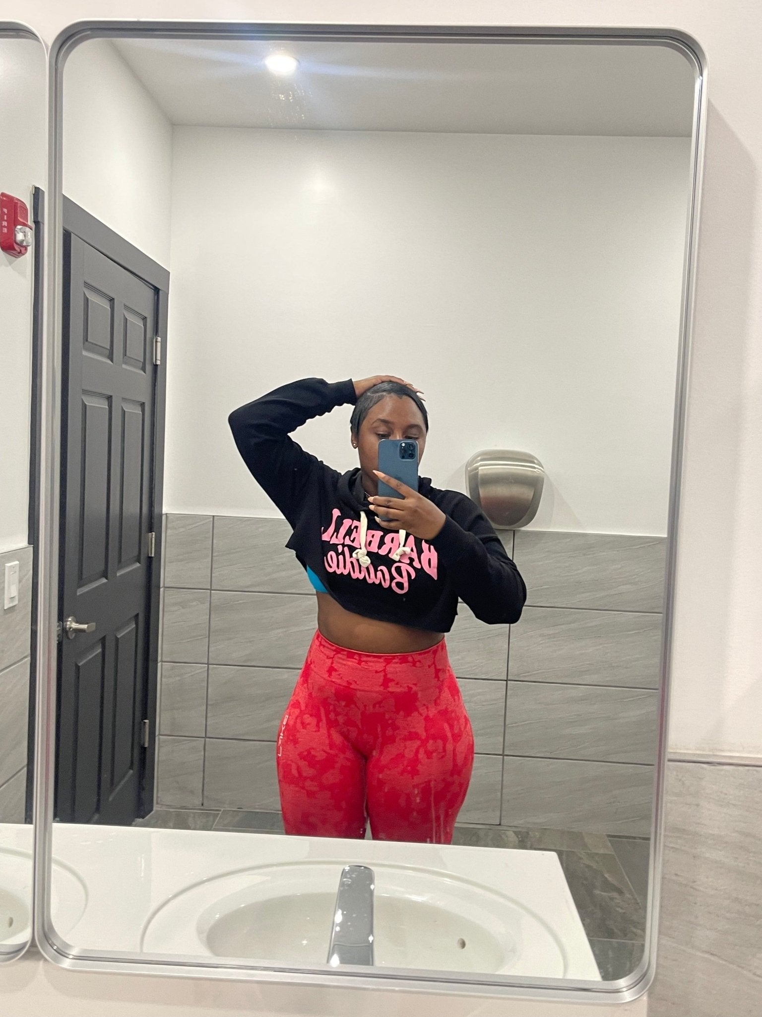 Barbell Baddie Cropped Hoodie - LEGDAY EVERYDAY