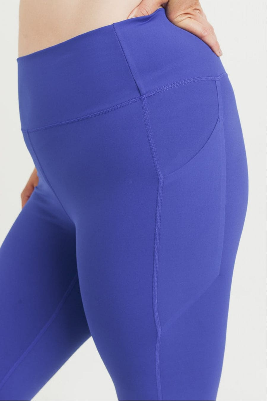 Mono B Laser - Cut and Bonded Essential Foldover Highwaist Leggings - LEGDAY EVERYDAY