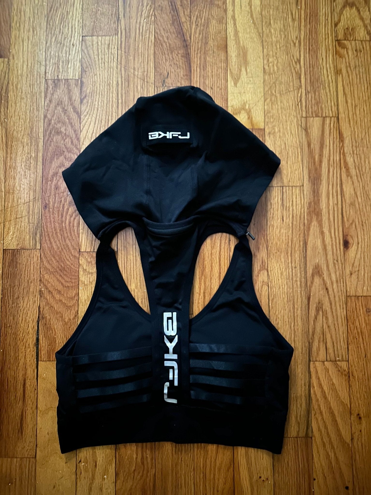 Performance Style Activewear Sports Bra w Hoodie - LEGDAY EVERYDAY