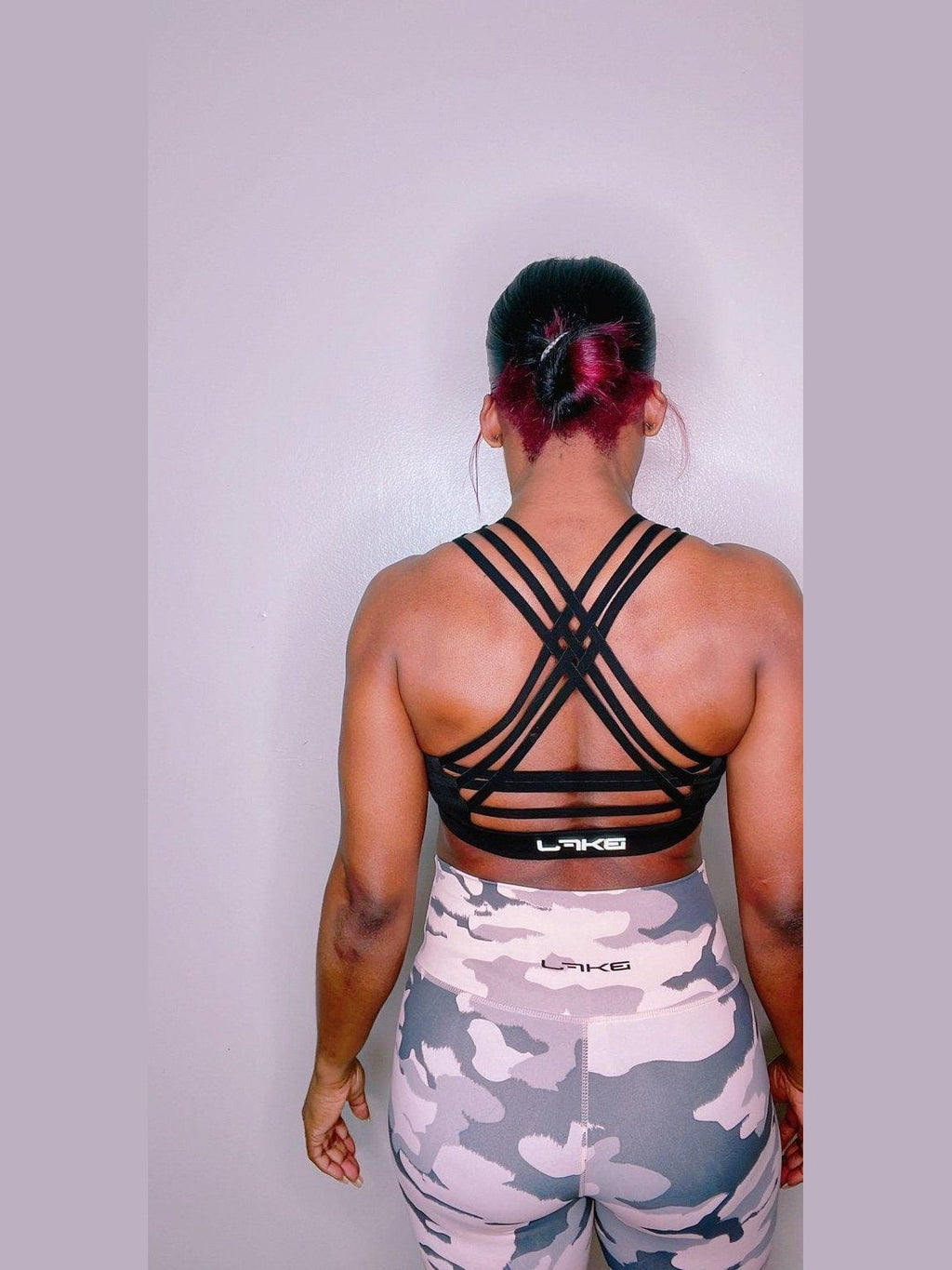 Interlock Criss-Cross Back Strap Sports Bra - BKFJNY