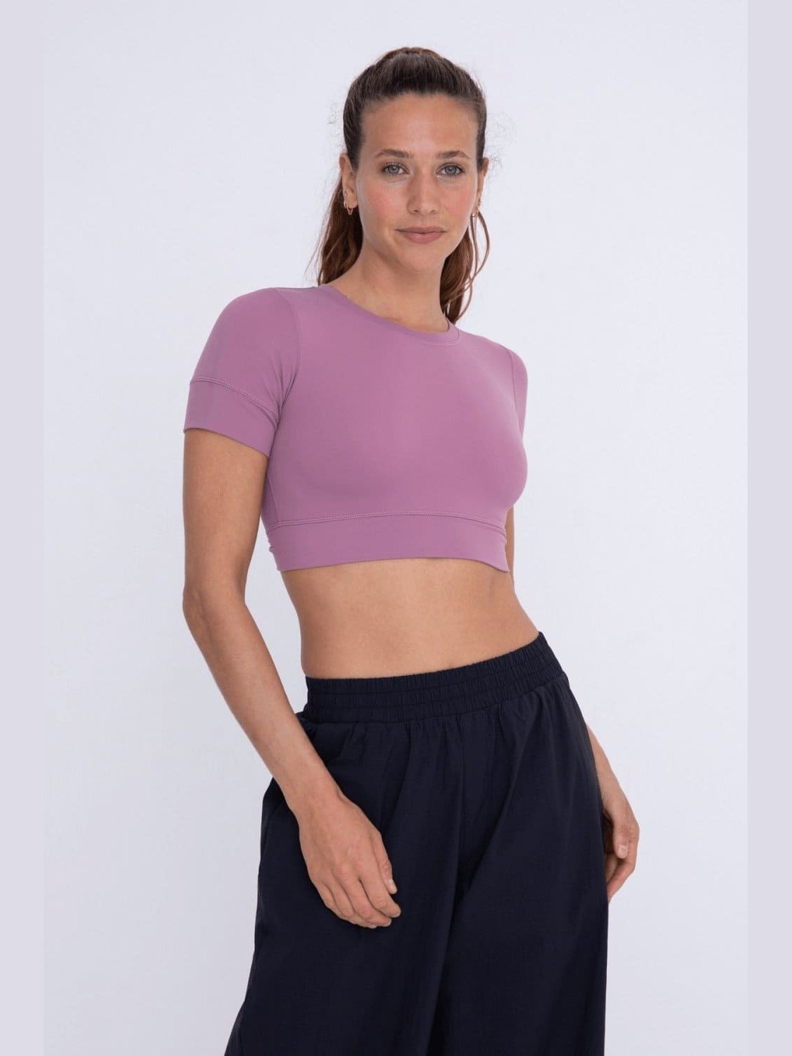 Peekaboo Back Crop Top - LEGDAY EVERYDAY