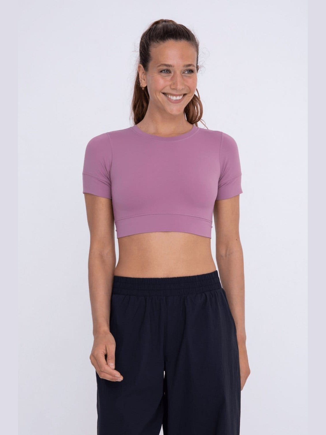 Peekaboo Back Crop Top - LEGDAY EVERYDAY