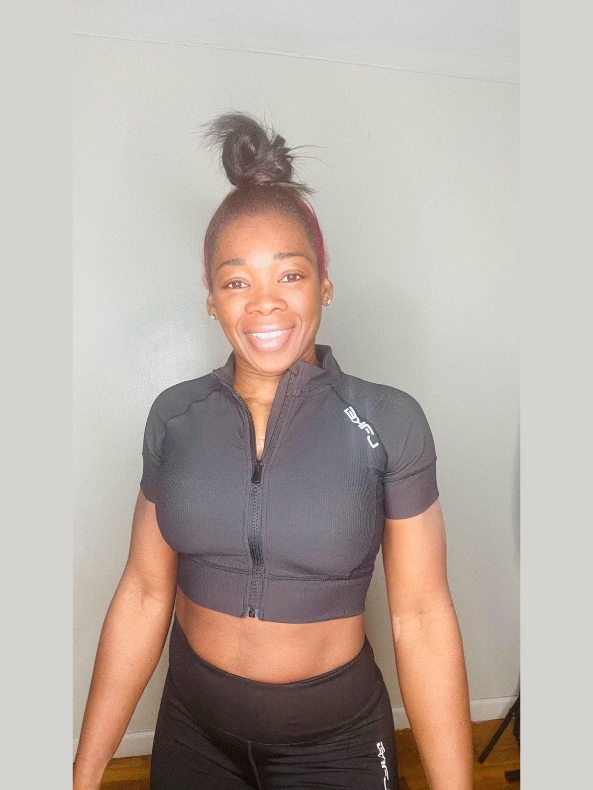 Ribbed Zip - Up Cropped Top - LEGDAY EVERYDAY