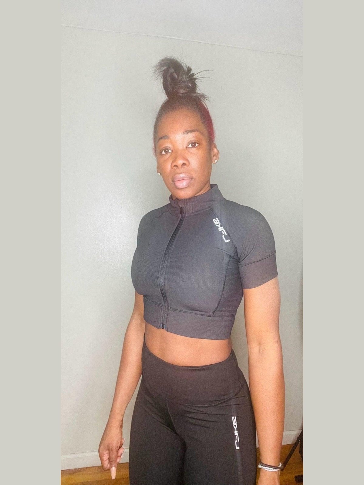 Ribbed Zip - Up Cropped Top - LEGDAY EVERYDAY