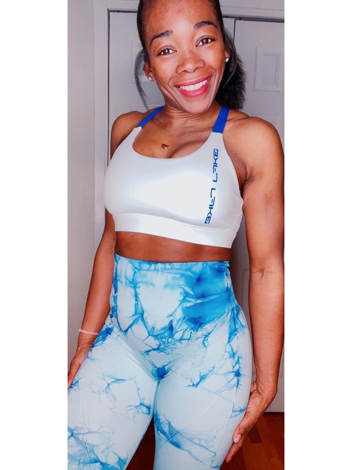 Strappy Cross Back Sportsbra - LEGDAY EVERYDAY